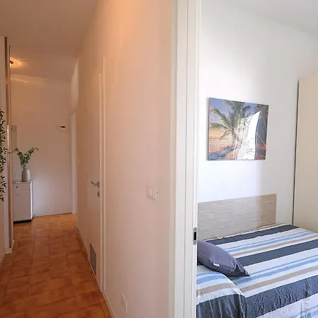 Apartment Trilocale Diplomatic Fronte Mare Piazza Torino Lido di Jesolo