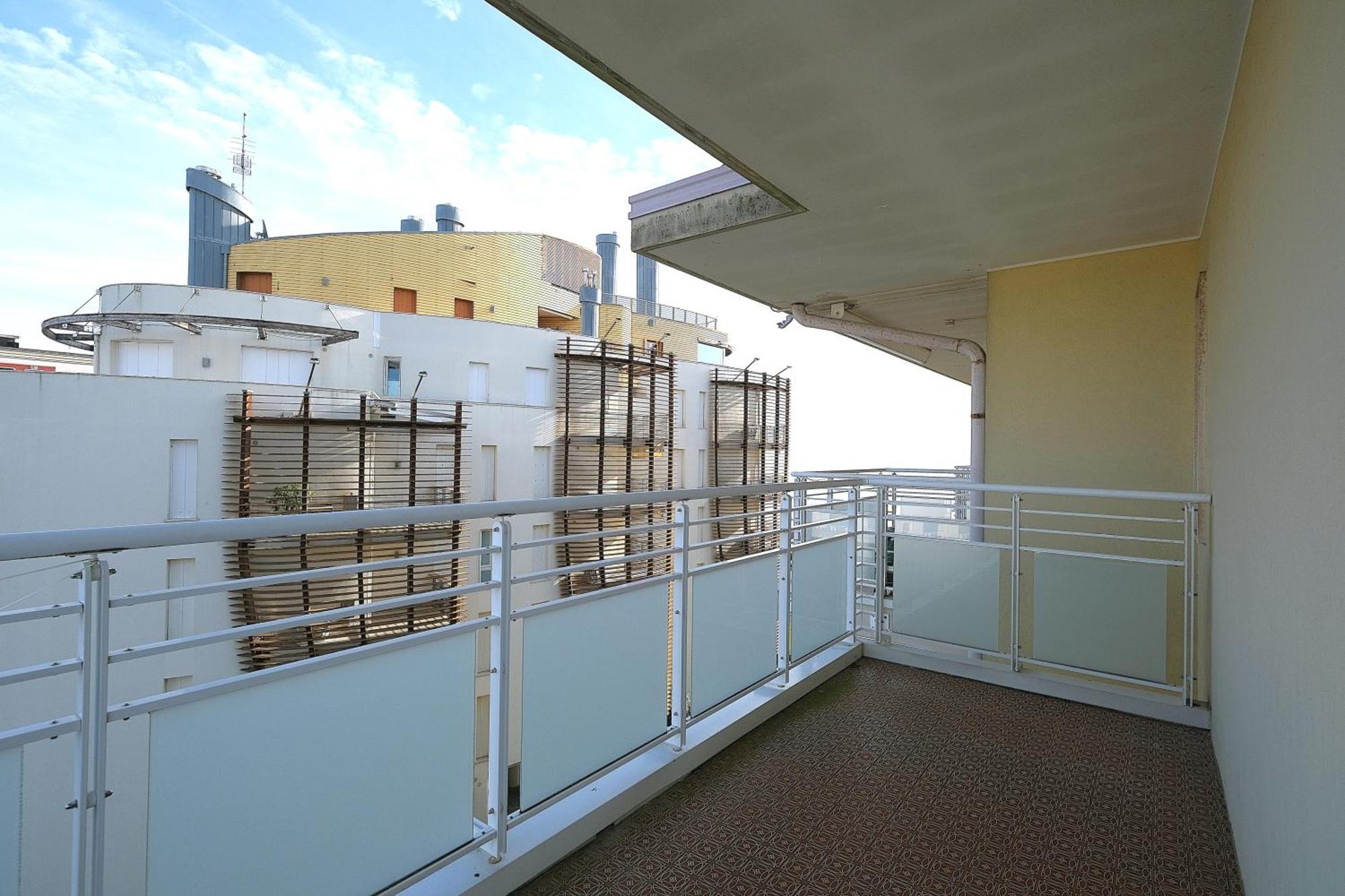 Appartamento Trilocale Diplomatic Fronte Mare Piazza Torino *